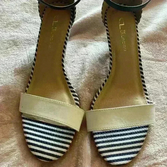 Ankle strap Navy and White striped pumps - Picture 1 of 4